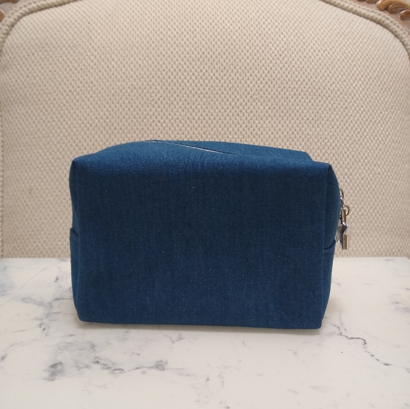 New Dior Limited Edition Dior Denim Beauty Makeup Pouch Bag Clutch - Picture 2 of 11